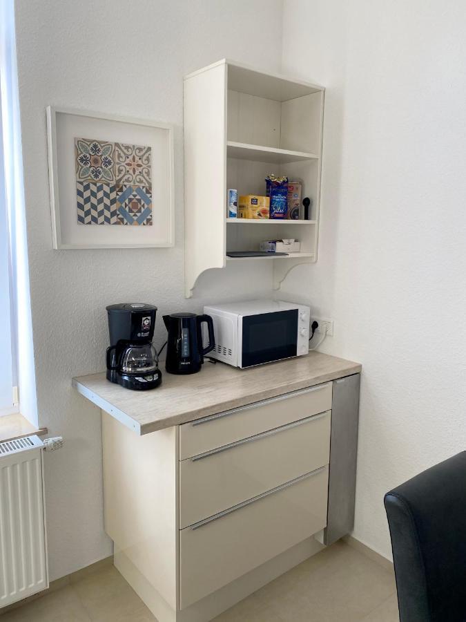 2 Rooms, Free Parking, 25 Min To Duesseldorf, 150 Mbps Wlan Duisburg Exterior foto